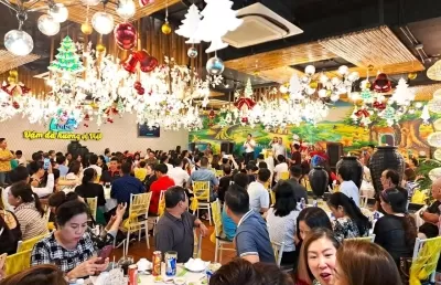 Tổ chức liên hoan